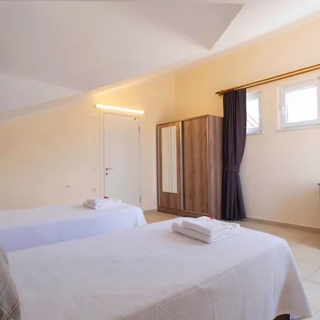 Oludeniz, Fethiye Luxurious And Peaceful With Children Pool أولدينيس
