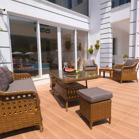 Oludeniz, Fethiye Luxurious And Peaceful With Children Pool * 厄吕代尼兹
